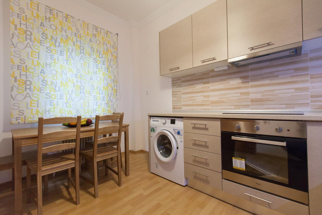 Karolou Ntil Luxury Apartment *